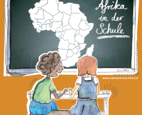 Zeichnung von zwei Schüler*innen vor einer Tafel. Aufschrift "Afrika in der Schule". ©GEMEINSAM FÜR AFRIKA