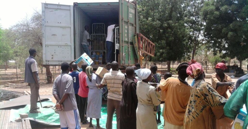 Sudan: Medizinisches Material für Krankenhaus©Aktion Canchanabury
