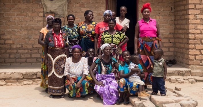 Eine Frauengruppe in Sambia_©Gemeinsam für Afrika/Florian Oellers