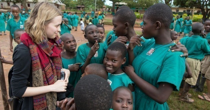 Lisa Sophie Laurent in Uganda_©Gemeinsam für Afrika/Stefan Trappe