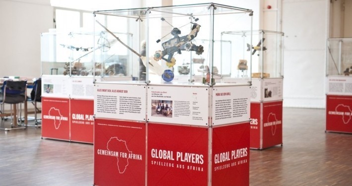 Ausstellungseröffnung GLOBAL PLAYERS - Spielzeug aus Afrika_©Gemeinsam für Afrika/Morris Mac Matzen
