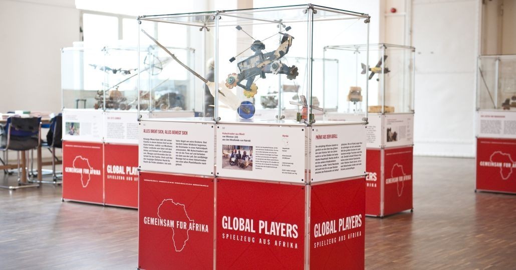 Ausstellungseröffnung GLOBAL PLAYERS - Spielzeug aus Afrika_©Gemeinsam für Afrika/Morris Mac Matzen