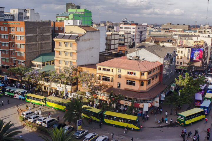 Verkehr in Nairobi, Kenia _© Nahashon Diaz auf Pixabay