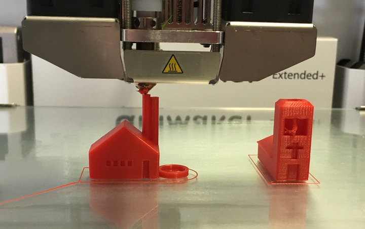 Symbolbild: 3D-Drucker in Aktion