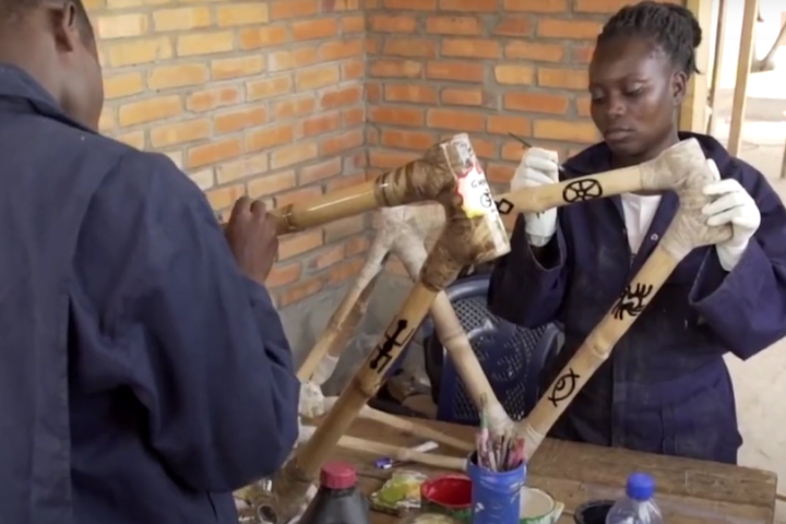 Fahrräder der Ghana Bamboo Bike Initiative