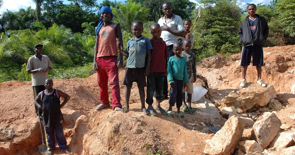 Kinderarbeit In Minen Gemeinsam Fur Afrika