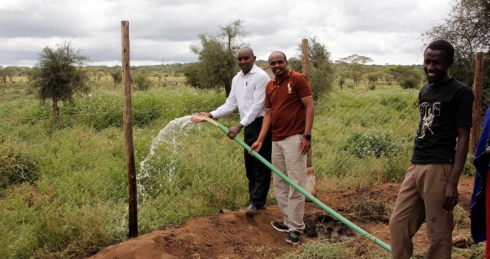 Bewässerung in Ilbisil © ora Kinderhilfe