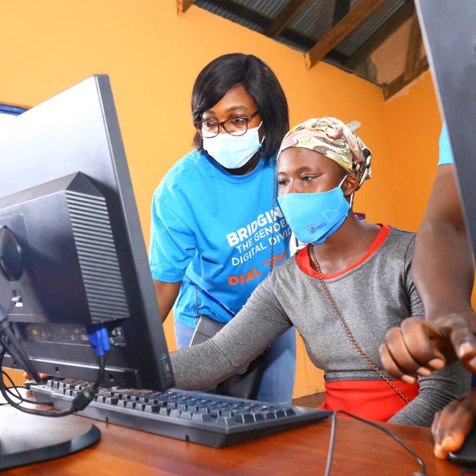 Das Hunger Projekt in Ghana: Digitalen Zugang für Frauen stärken Das Hunger Projekt in Ghana: Digitalen Zugang für Frauen stärken