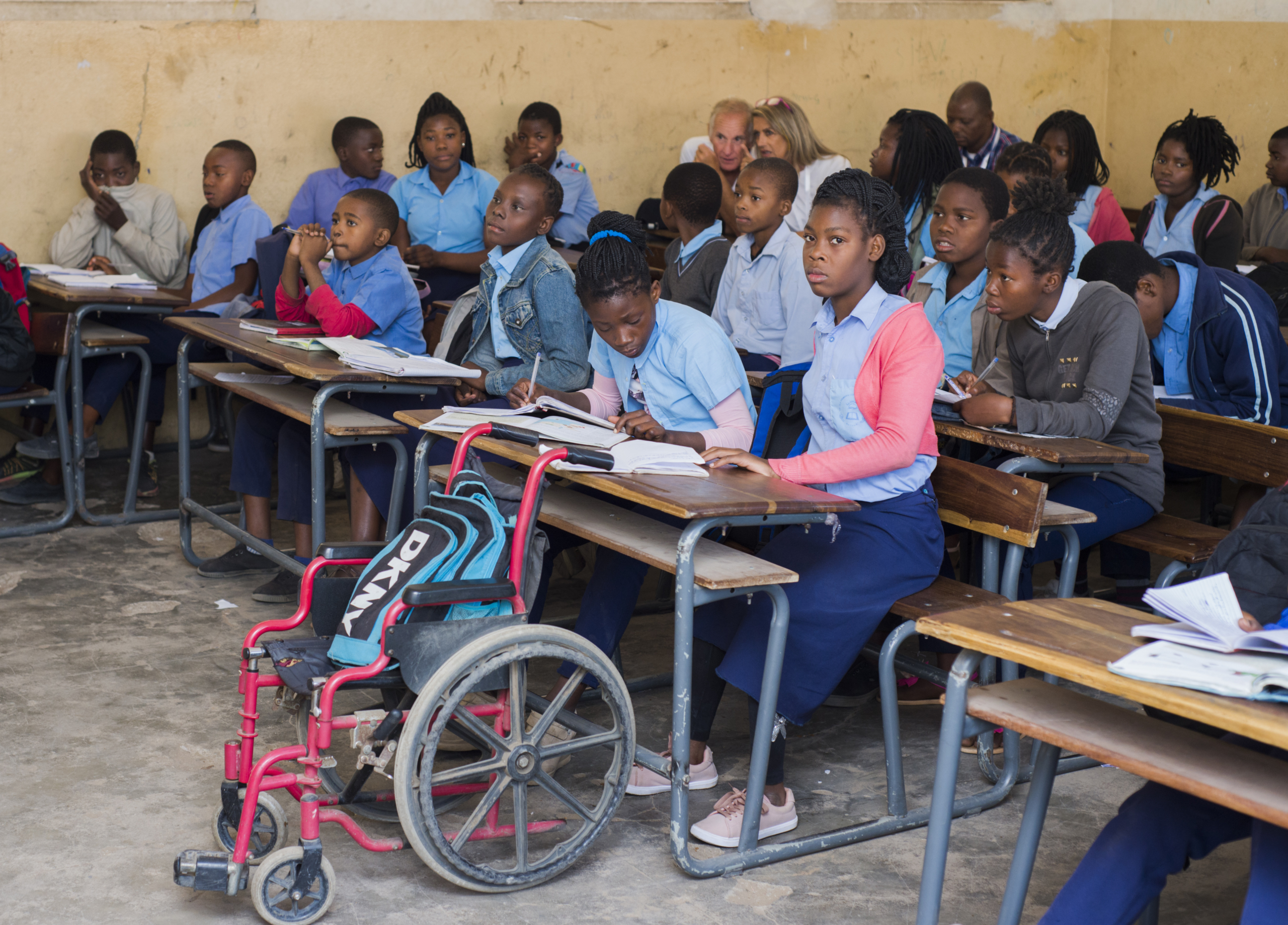 Handicap International in Mosambik: Gesundheit und Bildung für junge Menschen mit Behinderung