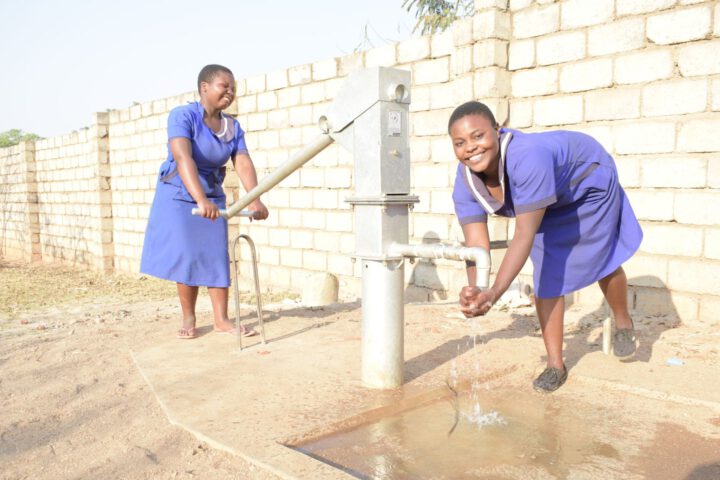 Die Stiftung der Deutschen Lions in Malawi: Wasser ist Leben