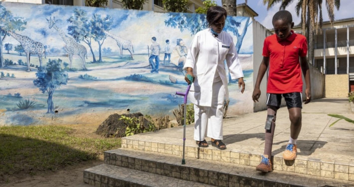 Handicap International in der Demokratischen Republik Kongo: Psychosoziale Betreuung und medizinische Versorgung für Betroffene humanitärer Krisen