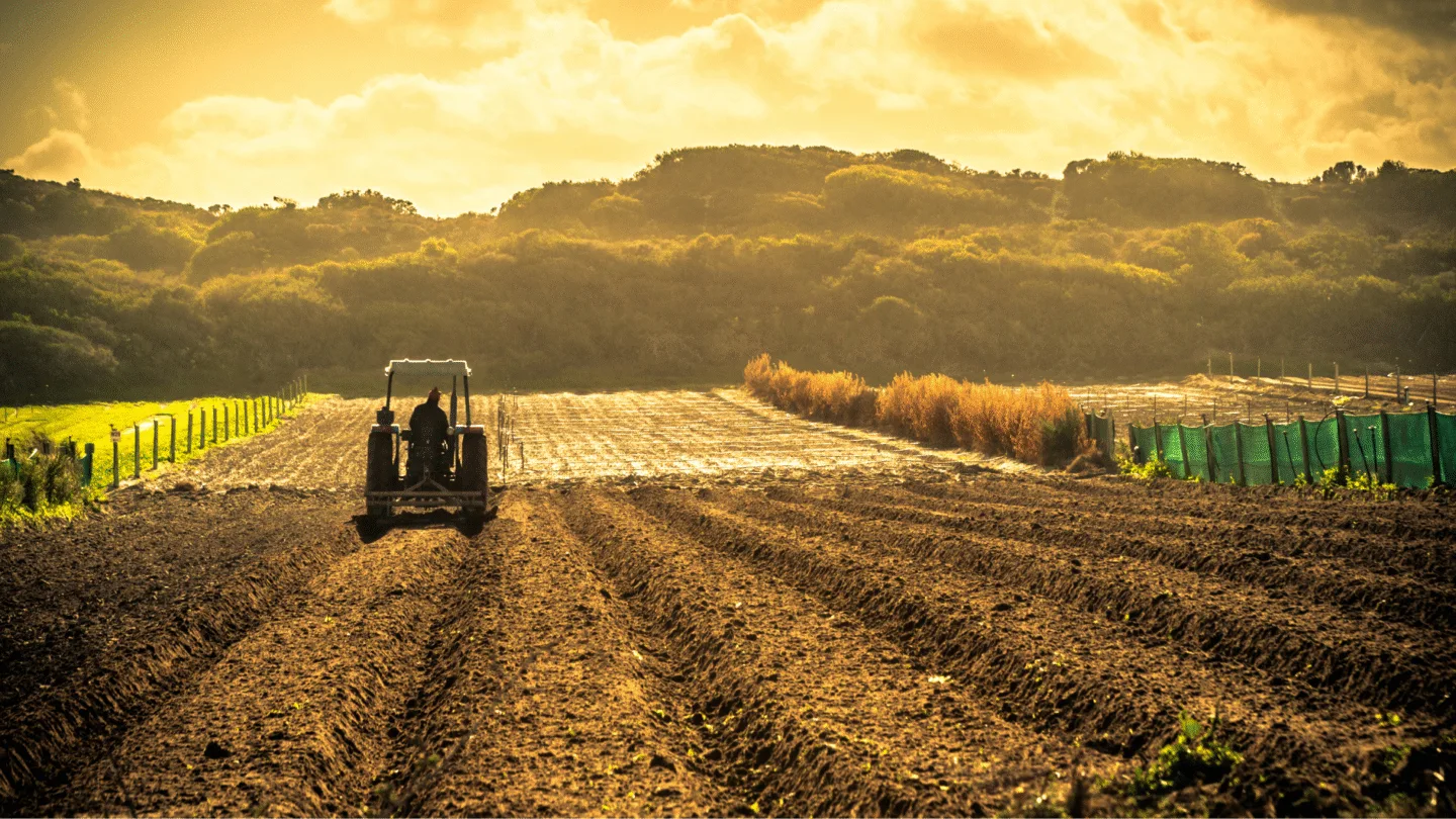 Uber für Traktoren (Bild © Canva)